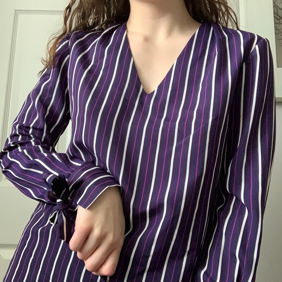 Banana Republic Pinstripe Ribbon Wrist Blouse 🍇 - Picture 1 of 5